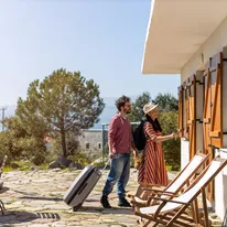Apartament wakacyjny – ceny, lokalizacje i ryzyka inwestycji