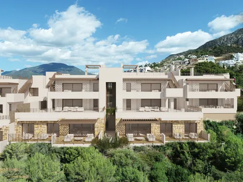 Almazara Hills & Forest