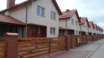 Domy szeregowe przy ul. Kmicica