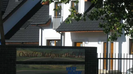 Makowe Pola II