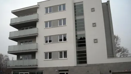 Roentgena 43